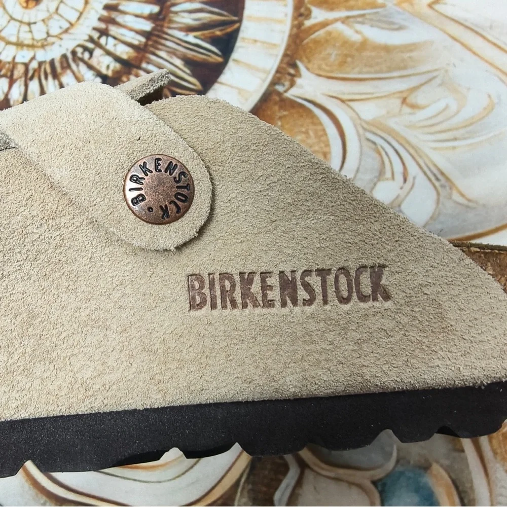 Women's Latte Cream Suede Birkenstock Boston Shoes - Narrow Fit - Picture 4 of 5